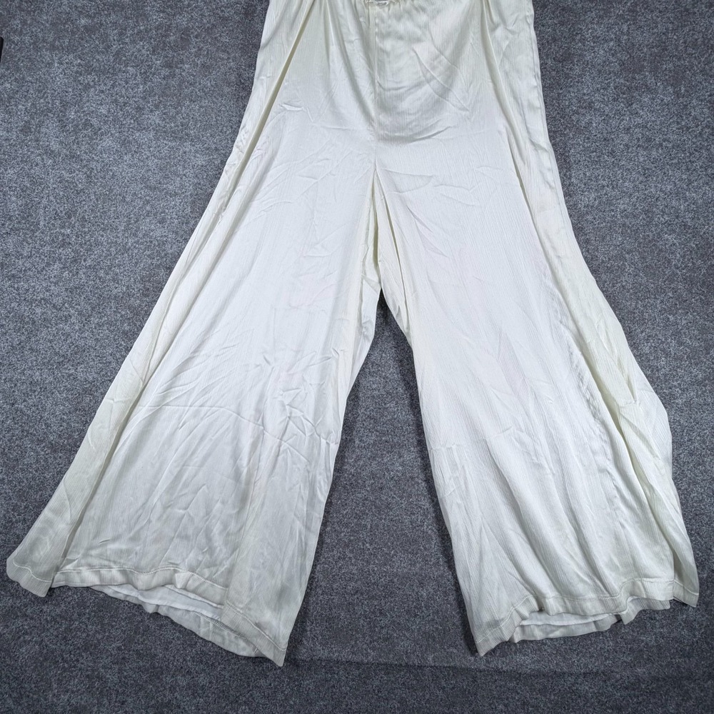 NWT CeCe Plisse Jumpsuit Womens XL White V-Neck Comfort Smocked-Waist Sleeveless - Picture 9 of 16
